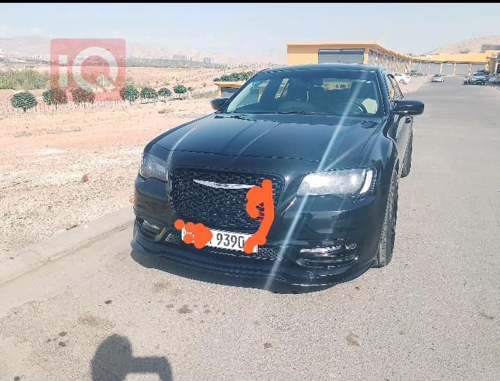كرايسلر 300